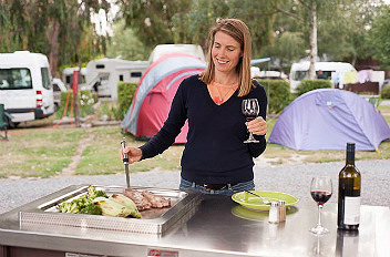 Hanmer Springs Top 10 Holiday Park BBQ
