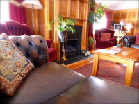 Living room at Te Anau Lodge