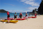 INDEPENDENT GUIDES SEA KAYAK - Abel Tasman / Marahau Beach