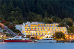 The Crowne Plaza Queenstown from across the lake