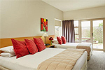 Visit Website of THE GARDEN HOTEL AND RESTAURANT - Christchurch A double room at the Garden Hotel and Restaurant in Chrsitchurch