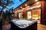 Rainforest Retreat Outdoor Spa