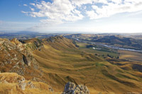 Image Source: Tourism New Zealand. Mountains leading to the Heretaunga Plains, Hawke's Bay, New Zealand